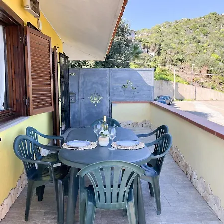 Daire Stunning Sea View -wi-fi And Bbq 700m From The Sea *