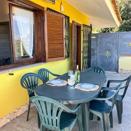 Stunning Sea View -wi-fi And Bbq 700m From The Sea Apartment