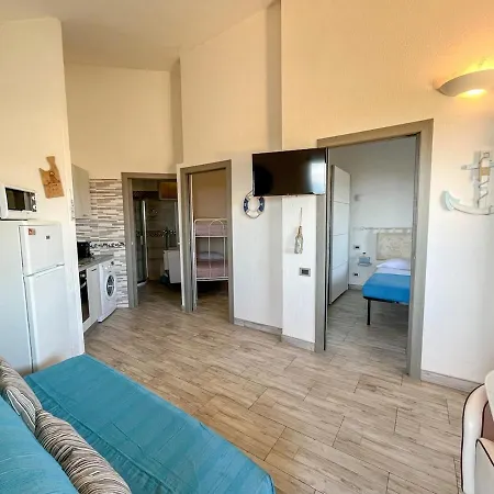 Stunning Sea View -wi-fi And Bbq 700m From The Sea Apartment